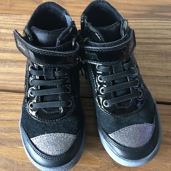 Toddlers GEOX Sneakers (26) US-8-1/2 - Picture 6 of 8